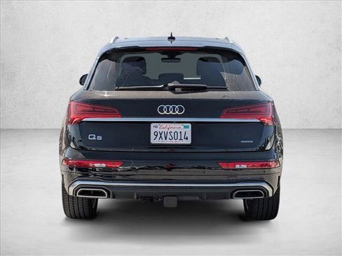 Used 2023 Audi Q5 2.0T Premium Plus w/ Premium Plus Package AWD/4WD image 6