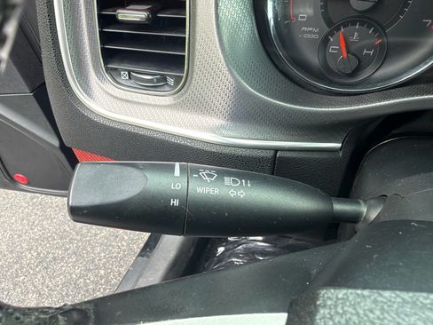 Used 2012 Dodge Charger R/T RWD image 31