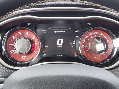 Used 2017 Dodge Challenger SRT Hellcat image 23