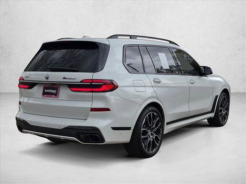 Used 2023 BMW X7 M60i w/ Executive Package AWD/4WD image 5