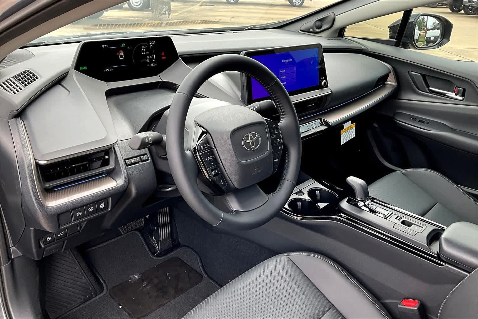 Used 2025 Toyota Prius Limited w/ Limited Premium Package FWD image 10