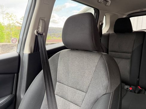Used 2024 Nissan Rogue SV AWD/4WD image 20