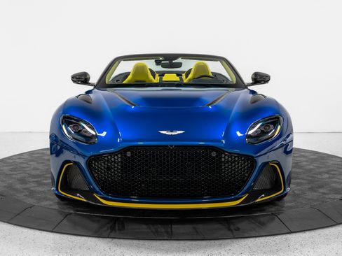 Used 2023 Aston Martin DBS Superleggera Volante RWD image 8