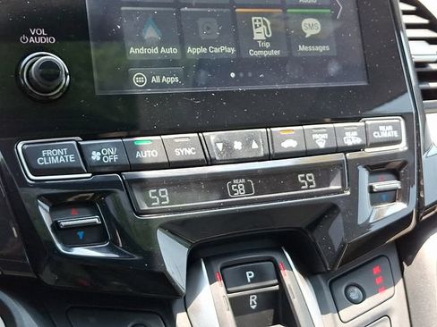 Certified 2024 Honda Odyssey EX-L image 17