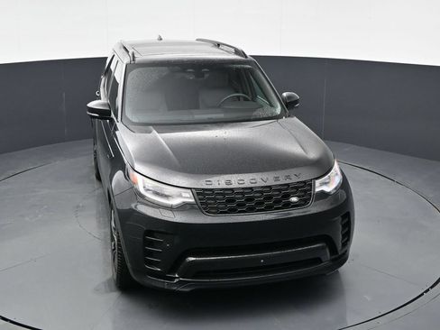 Used 2024 Land Rover Discovery Dynamic SE AWD/4WD image 21