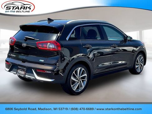 Used 2018 Kia Niro Touring FWD image 6