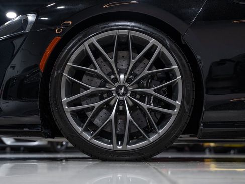 Used 2021 McLaren GT image 12