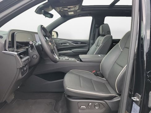 Certified 2024 Cadillac Escalade Sport AWD/4WD image 9