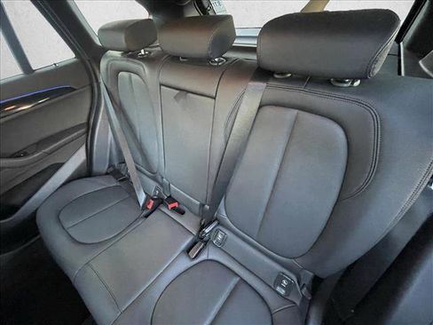 Used 2021 BMW X1 sDrive28i image 19