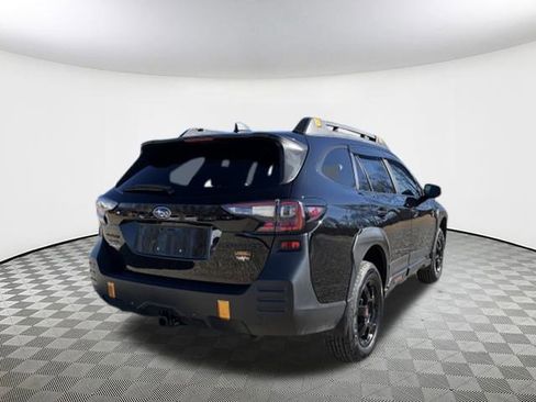 Used 2022 Subaru Outback Wilderness image 9