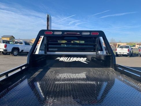 New 2025 GMC Sierra 2500 Pro image 8