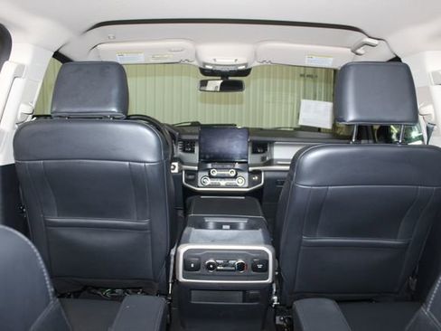 Used 2024 Ford Expedition XLT RWD image 21
