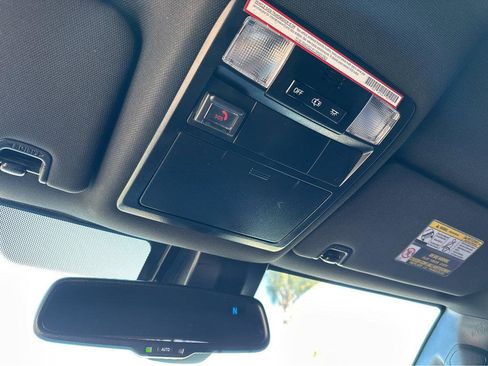 Used 2020 Toyota Tacoma TRD Sport image 24