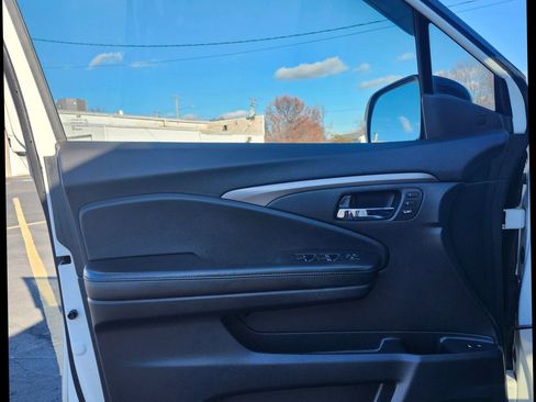 Used 2019 Honda Pilot EX-L image 25