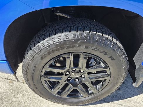 Used 2026 Chevrolet Silverado 1500 RST w/ RST Select Package image 10