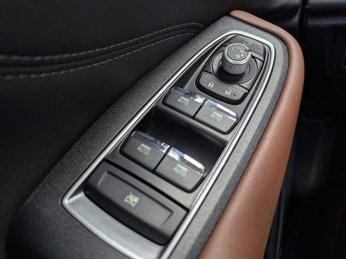 Used 2021 Subaru Outback Touring XT image 21