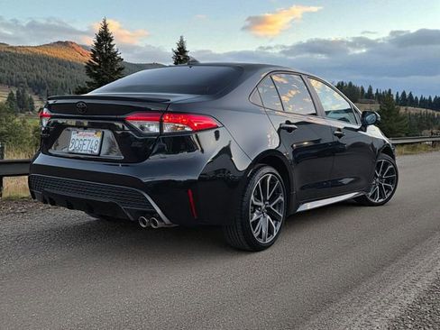 Used 2022 Toyota Corolla SE image 7