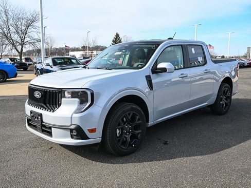 New 2026 Ford Maverick Lobo image 9