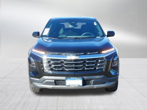 Certified 2025 Chevrolet Equinox LT image 2