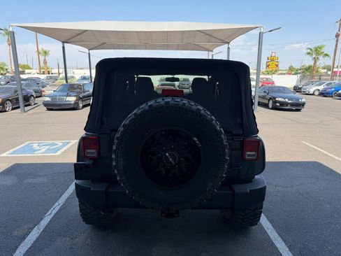 Used 2016 Jeep Wrangler Sport w/ Quick Order Package 23S AWD/4WD image 8