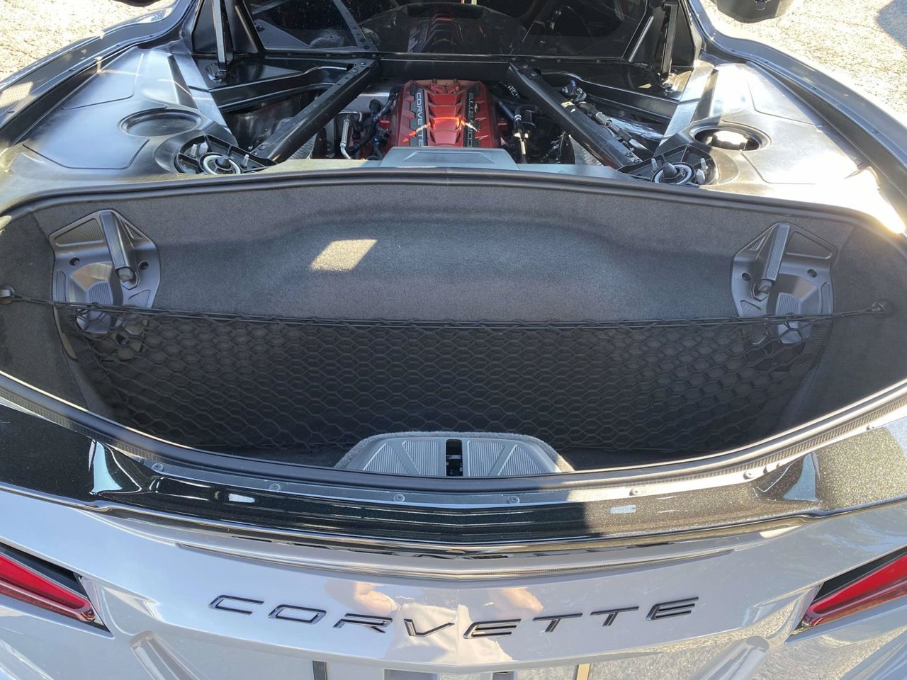 Used 2024 Chevrolet Corvette Stingray Preferred Cpe w/ Z51 Performance Package RWD image 17