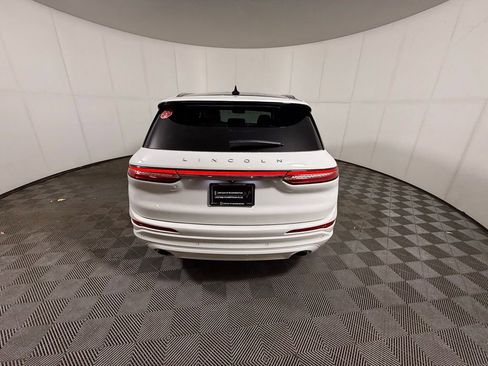 Certified 2022 Lincoln Corsair Reserve w/ Equipment Group 201A image 4