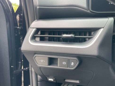 New 2026 Kia K4 FWD image 12