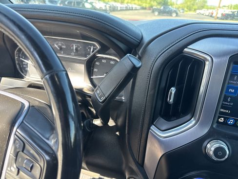 Used 2020 GMC Sierra 1500 SLE w/ SLE Value Package AWD/4WD image 24