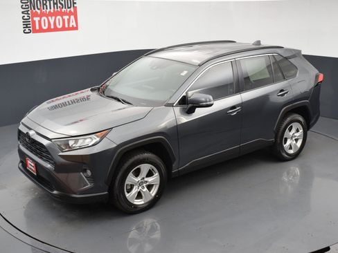 Used 2021 Toyota RAV4 XLE AWD/4WD image 23