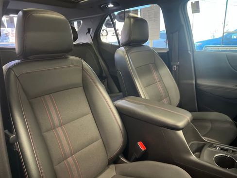 Used 2024 Chevrolet Equinox RS image 40