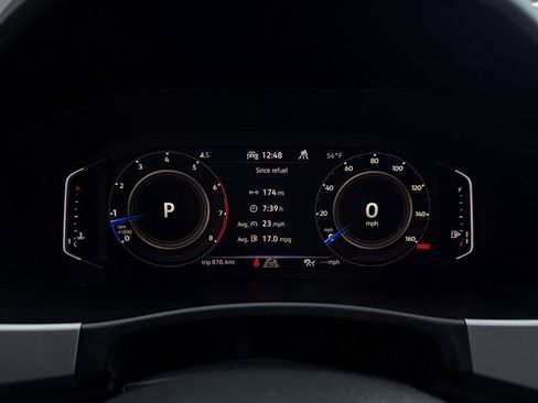 Used 2022 Volkswagen Atlas Cross Sport SE image 31