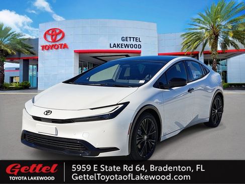 New 2026 Toyota Prius Plug-In Hybrid image 1