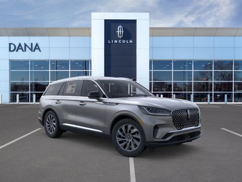 New 2025 Lincoln Aviator AWD image 7