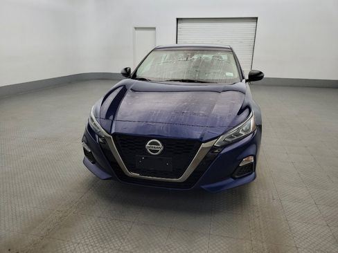 Used 2020 Nissan Altima 2.5 SR FWD image 15