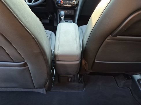 Used 2023 Buick Encore GX Preferred FWD image 32