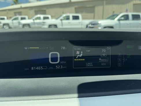 Used 2017 Toyota Prius Two FWD image 21