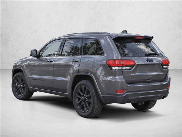 Used 2019 Jeep Grand Cherokee Altitude RWD image 5