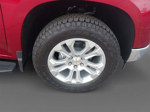 Used 2025 Chevrolet Silverado 1500 LTZ w/ LTZ Premium Package image 16