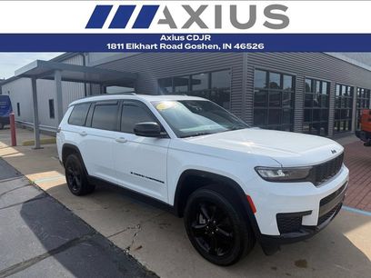 Used 2023 Jeep Grand Cherokee L Laredo