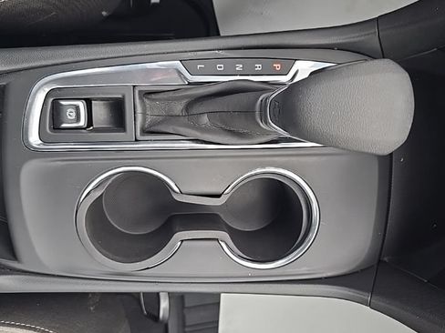 Certified 2024 Chevrolet Equinox LS w/ LPO, Floor Liner Package AWD/4WD image 18