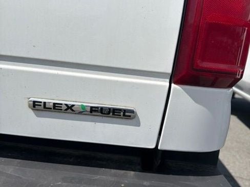 Used 2014 Ford F250 XLT w/ XLT Premium Package AWD/4WD image 14