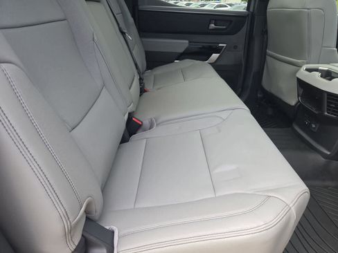 Used 2026 Toyota Tundra Limited AWD/4WD image 19