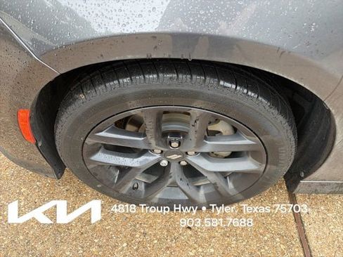 Used 2023 Dodge Charger R/T w/ Plus Group RWD image 4