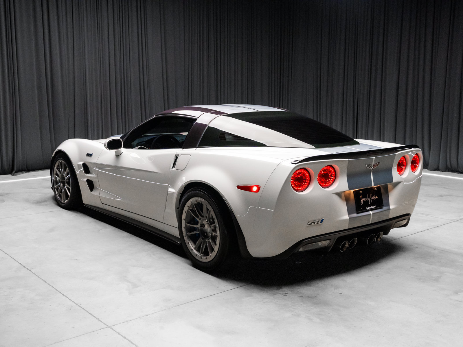 Used 2013 Chevrolet Corvette ZR1 w/ 3ZR Preferred Equipment Group RWD image 5