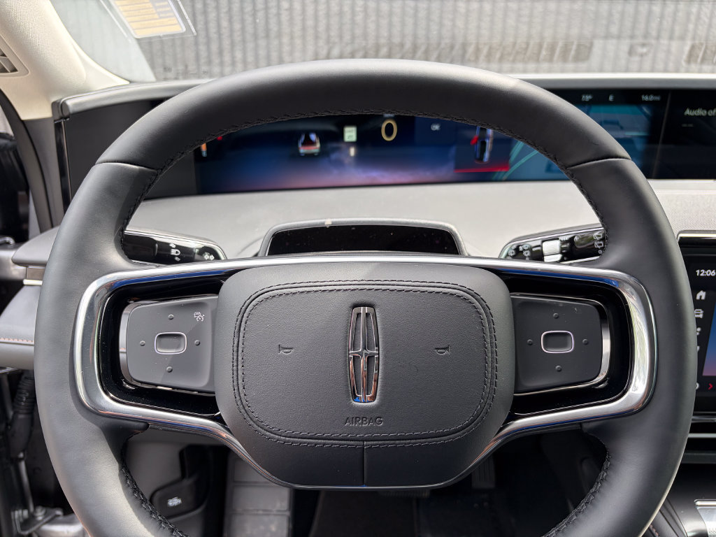 New 2026 Lincoln Nautilus Premier w/ Equipment Group 102A AWD/4WD image 43