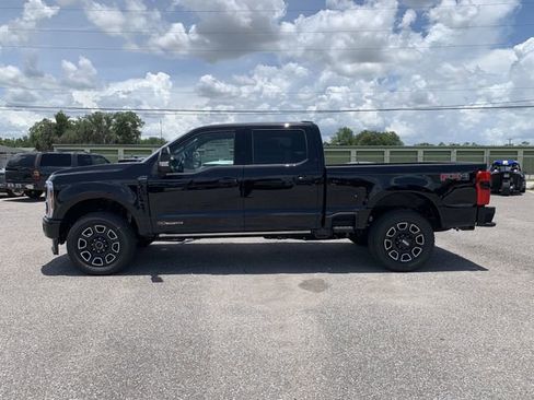 New 2025 Ford F350 Platinum w/ FX4 Off-Road Package image 7