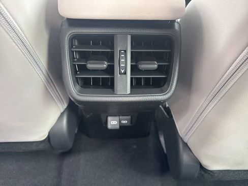 Used 2025 Lexus UX 300h AWD image 33