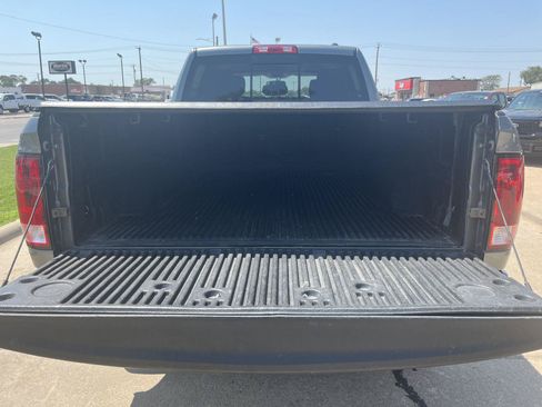 Used 2012 RAM 2500 SLT AWD/4WD image 12