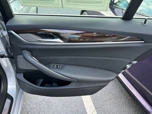 Used 2019 BMW 530i w/ Convenience Package RWD image 48