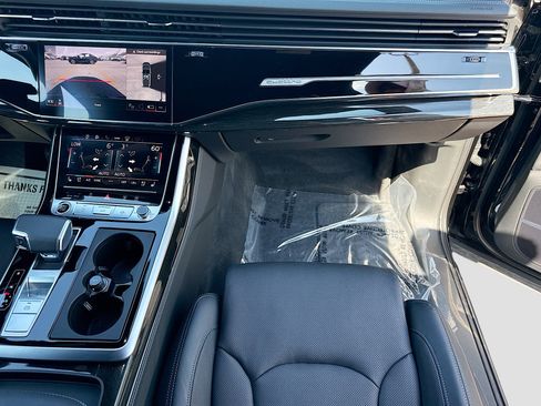 Certified 2025 Audi Q7 3.0T Prestige w/ Prestige Package image 18